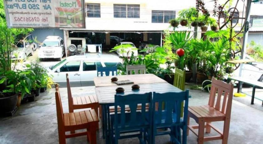 Oyo 586 I Hostel Phuket Luaran gambar